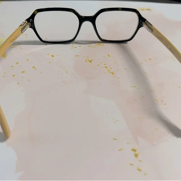Tory Burch eye glasses - Picture 8 of 9